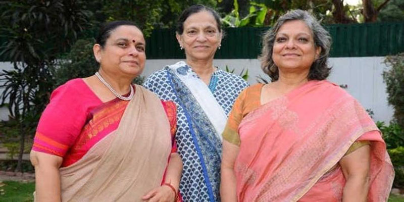 तीन सगी बहनें बन चुकी हाँ IAS अधिकारी हैं तीनों ही संभाल चुकी हैं हरियाणा की चीफ़ सेक्रेटरी का पद