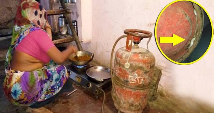 kitchen kobara rescued inside gas cylinder in maharashtra
