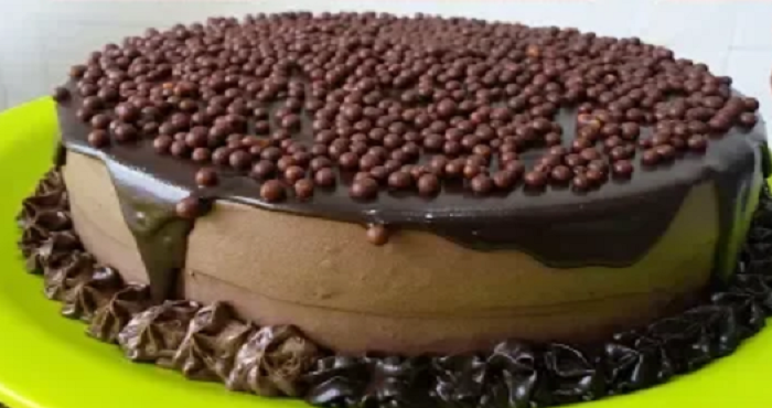 make tasty chocolate cake