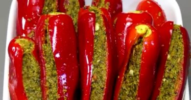 make tasty red chilli pickle