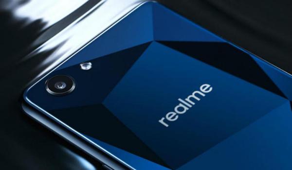 oppo launching realme smartphone amazon