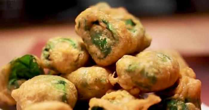 tasty palak paneer pakoda recipe